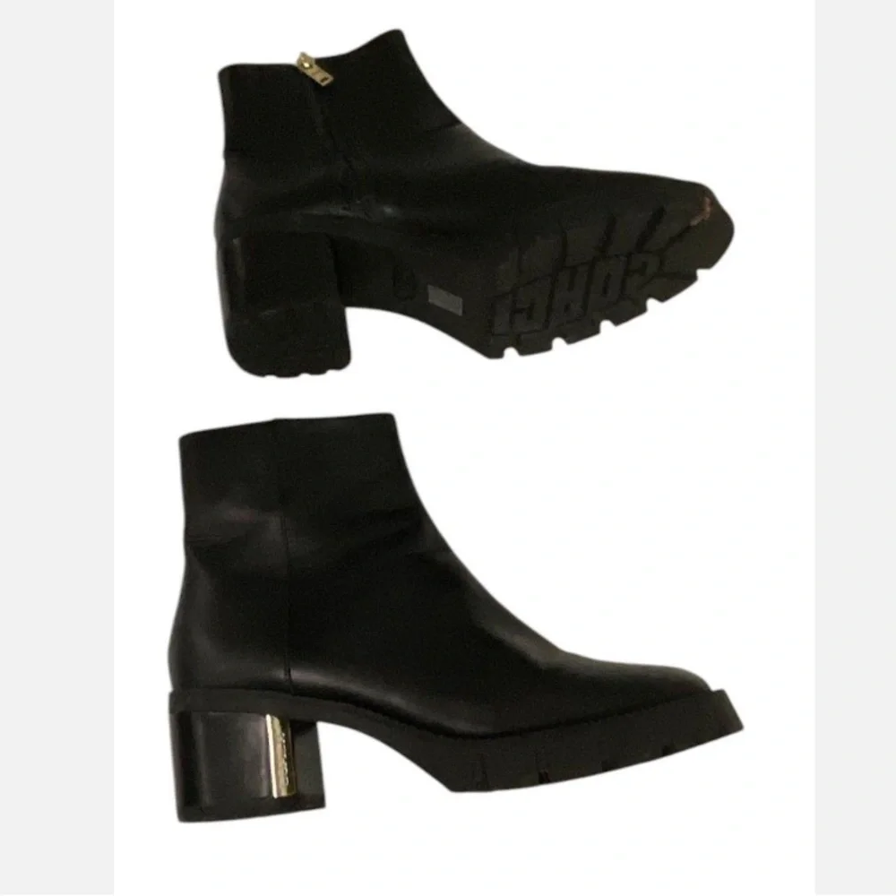 NWOT Coach “Chrissy” Black Leather Heeled Ankle Booties Size 7